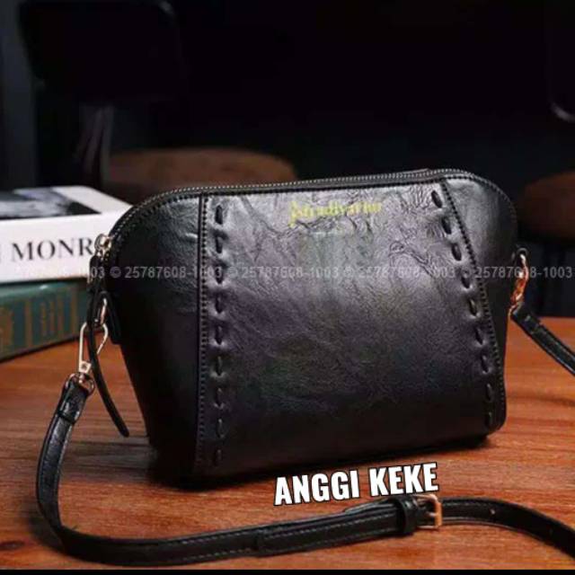 Tas Slempang Stradivarius original