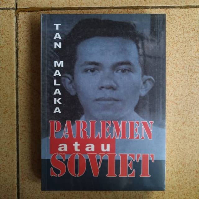 Buku Parlemen atau Soviet - Tan Malaka