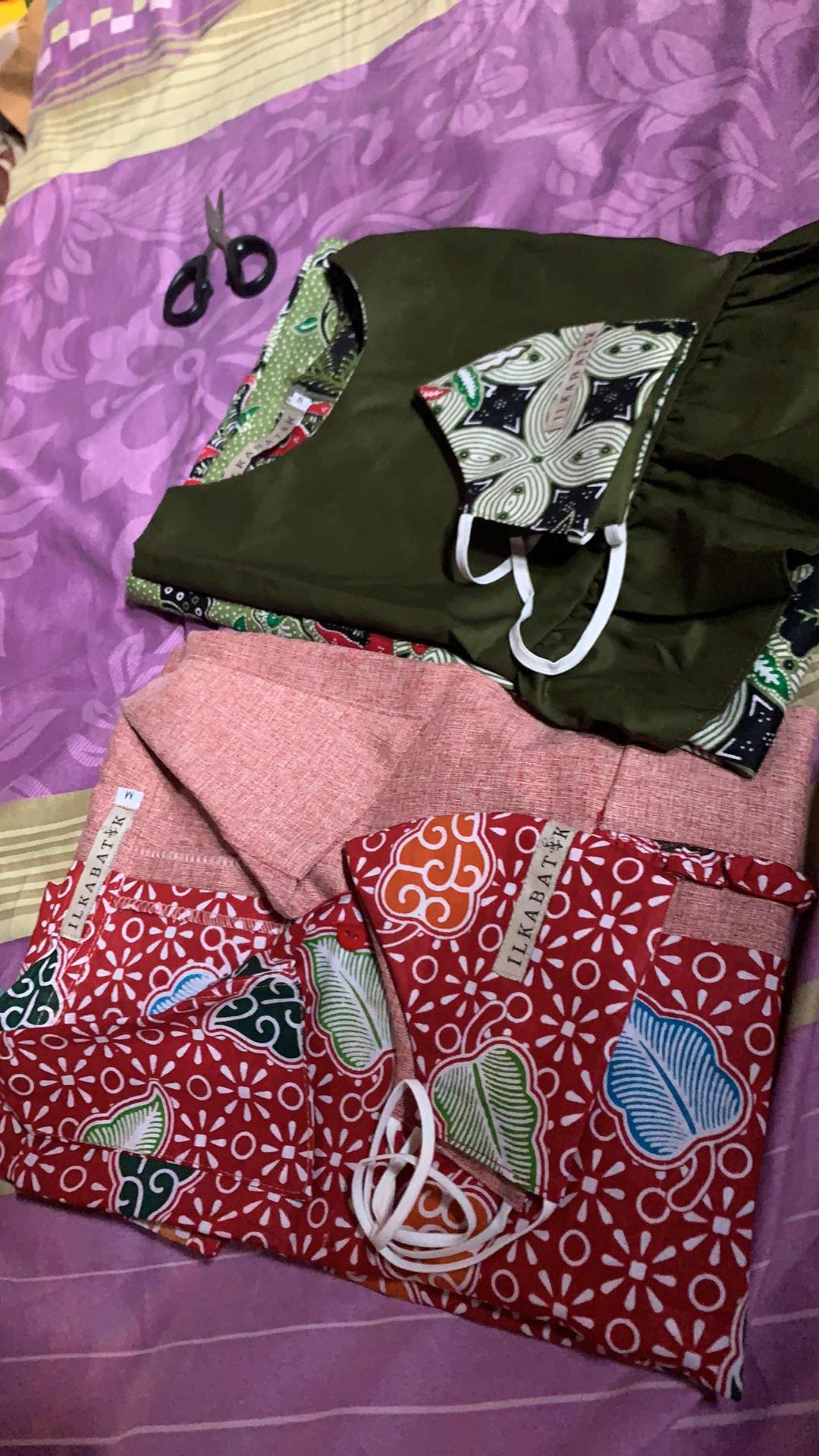 Atasan Batik Wanita Lilliana Leaf Busui 7203