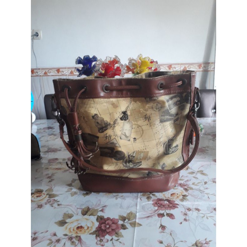 Tas teenie weenie
