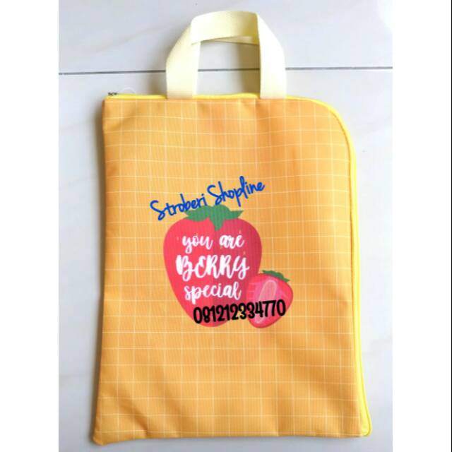 

Strawberry Document Bag A4 (Uk. 32x25cm)