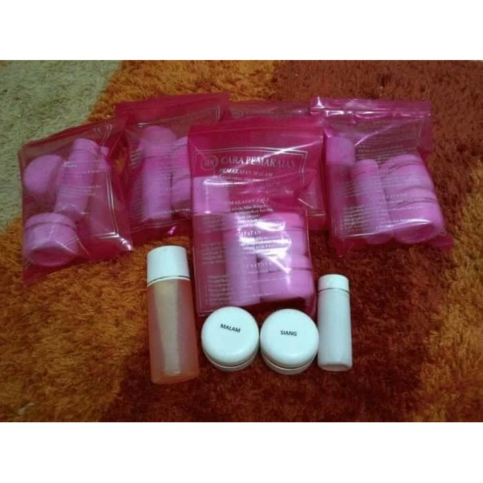 harga murah  Cream pemutih wajah super racikan dokter Hn