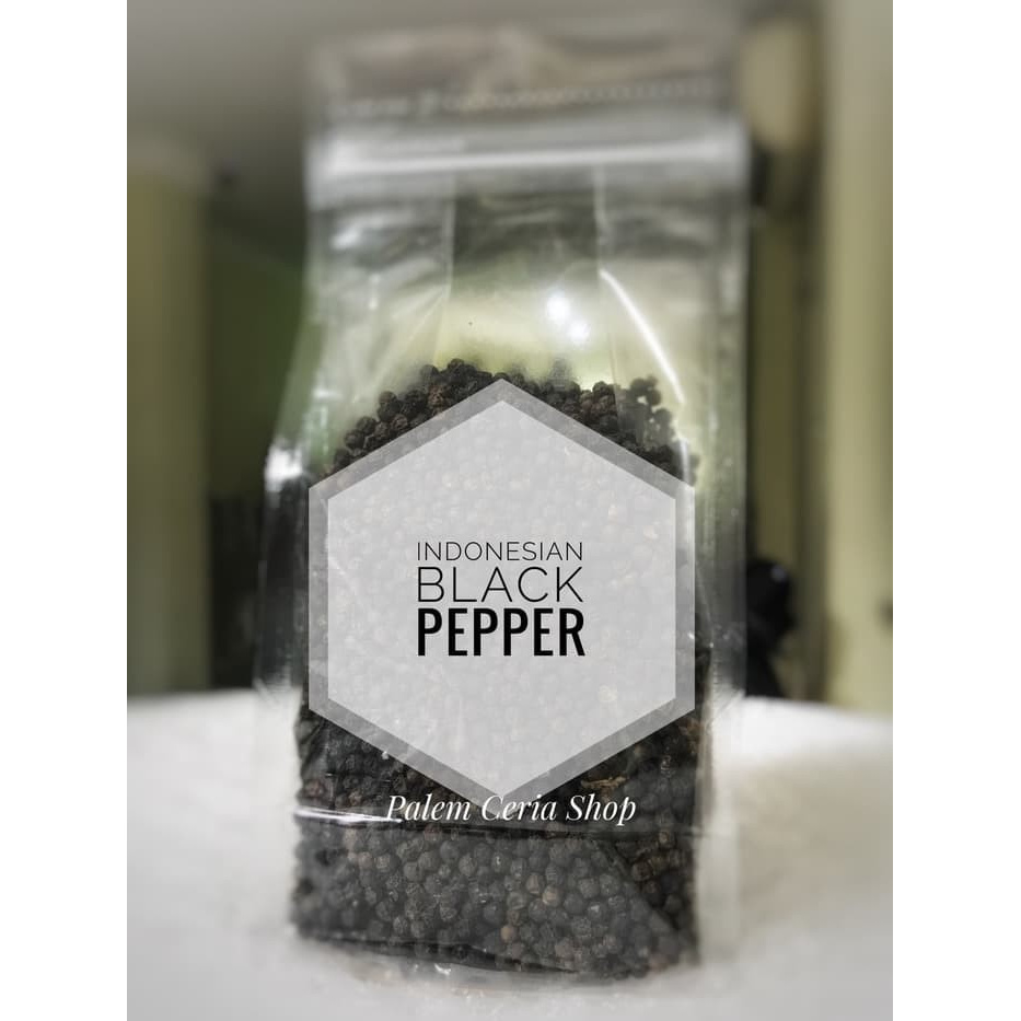 

Kualitas Terbaik - 1 Kg Black / White Pepper - Lada Hitam / Putih G1 Indo - Harum Gurih