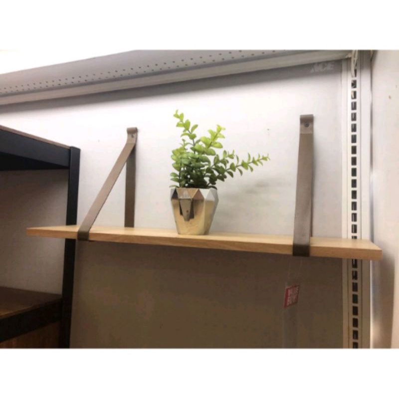 Ambalan/ Rak dinding Ace Hardware