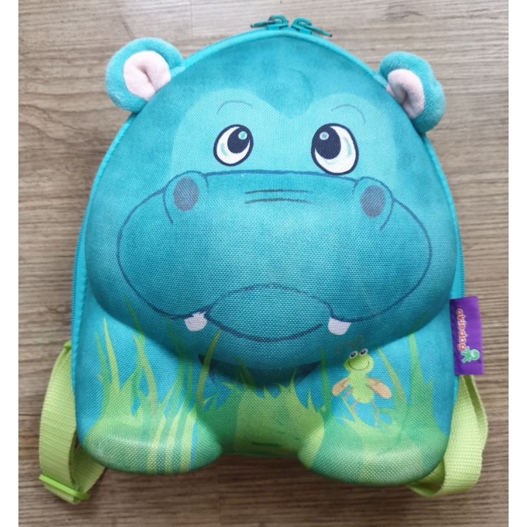 Preloved Okiedog Wildpack Backpack Hippo
