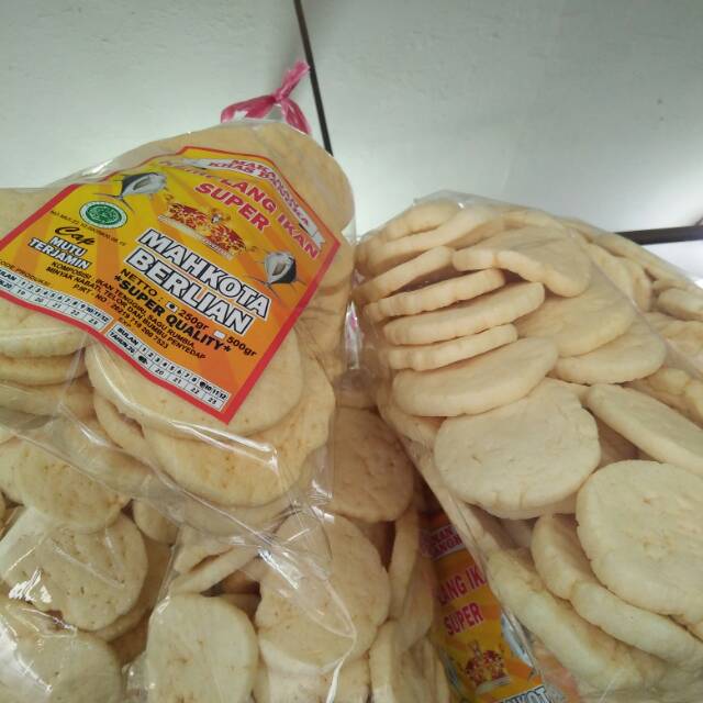 

Kempelang/kerupik goreng ikan tenggiri cap mahkota berlian