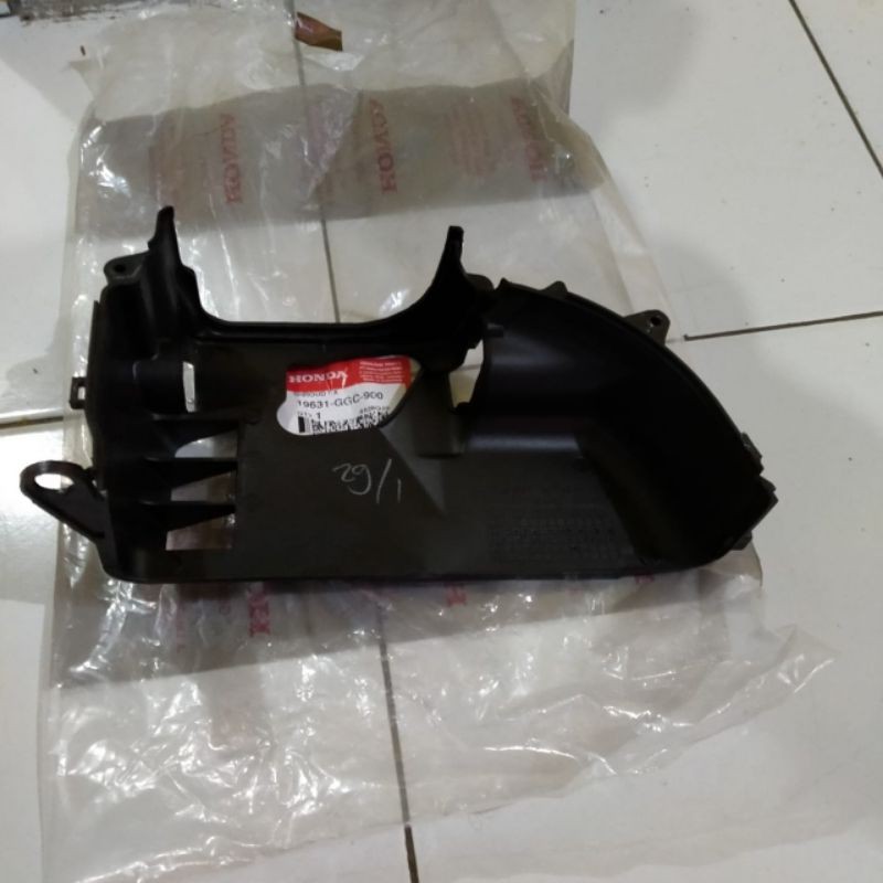 Tutup Blok mesin Beat FI Bagian Bawah Original Honda 2013-2014 stater kasar