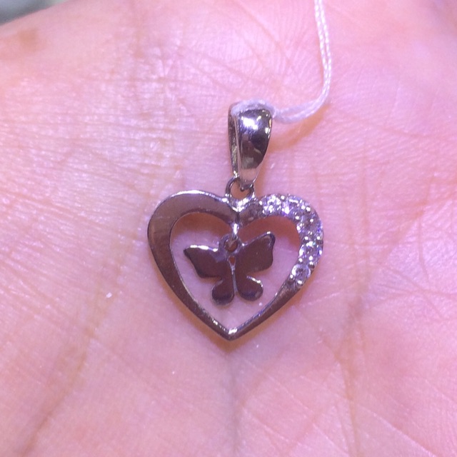 Liontin Love Butterfly Emas Putih 750 Gold