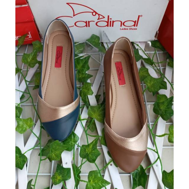 Sepatu flat Wanita Cardinal brand Matahari