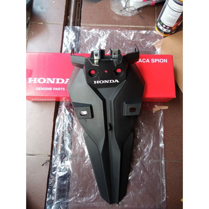 spakbor belakang Vario 150 LED THN  2018- 2019