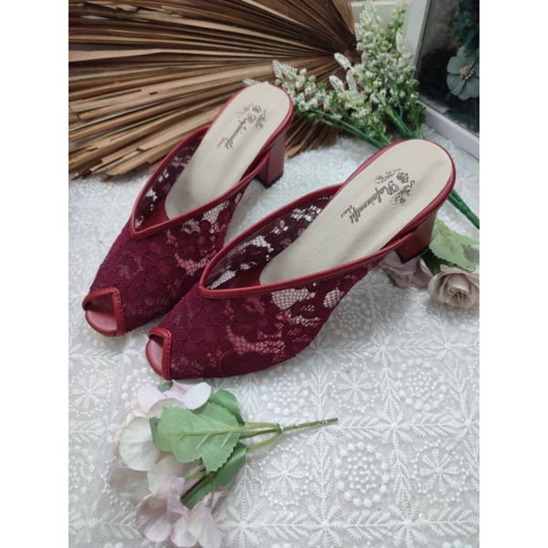 sepatu rafaizoutfit model terbuka Arsyta merah marron tinggi 7cm tahu