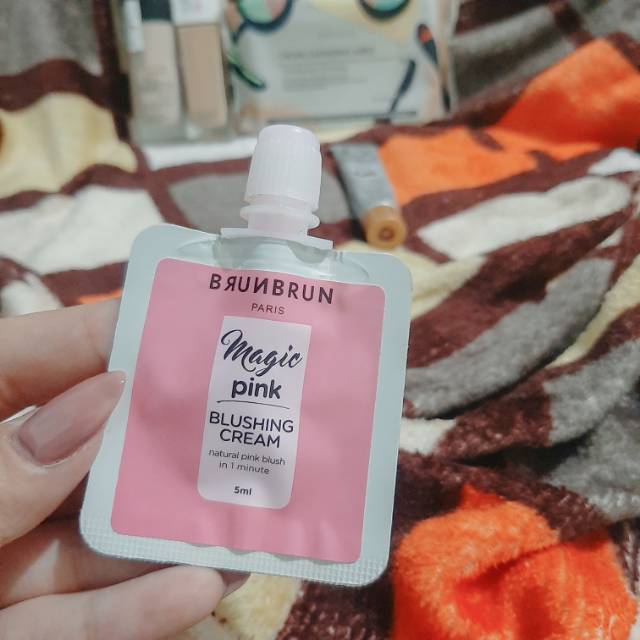 Brunbrun magic pink blushing cream