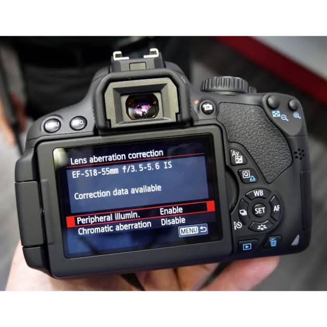 Kamera Dslr Canon 650D kit 18-55