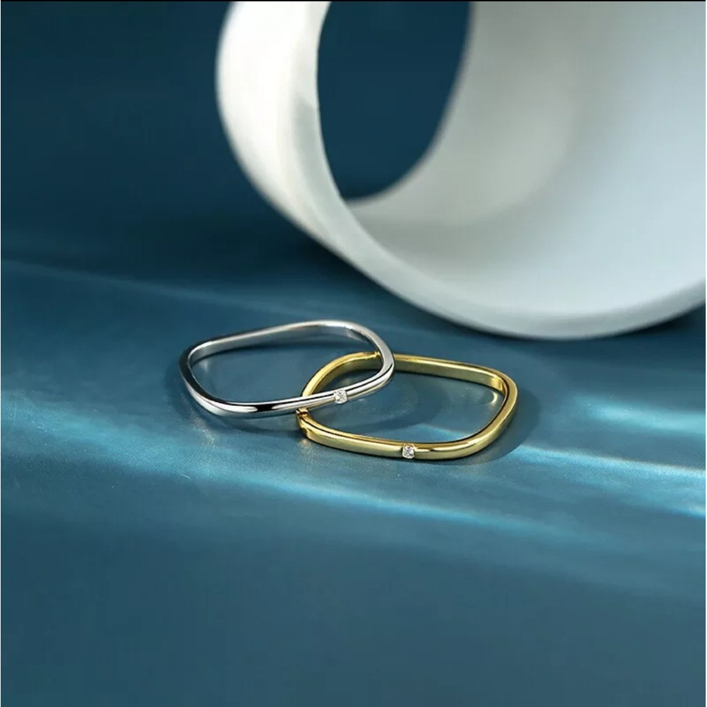 Cincin Titanium Model Persegi Classic Ring Tersedia Warna Rosegold dan Gold