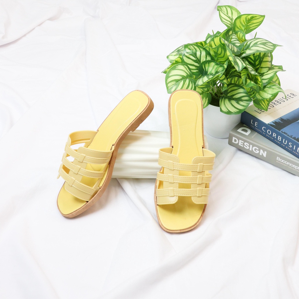 Sanna Sandal Flat Wanita Slip On Teplek - Demorin