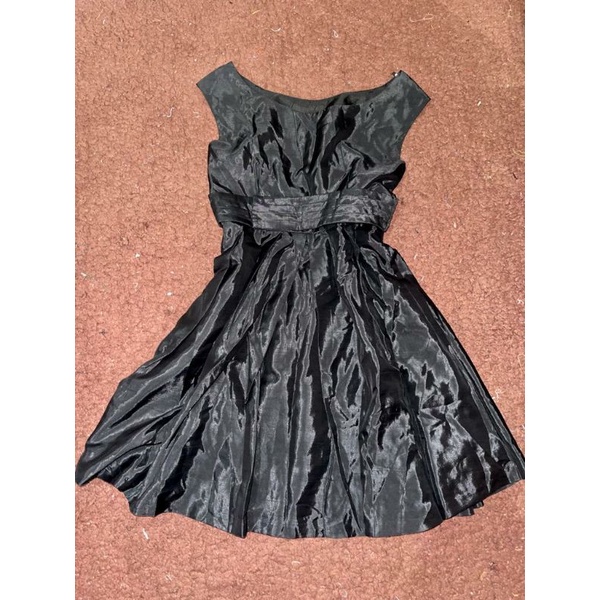 dress hitam balon