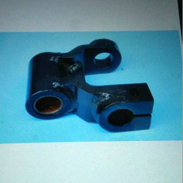 Anting per ayunan per belakang canter