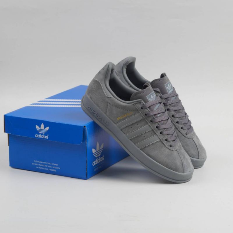 Adidas Broomfield Grey