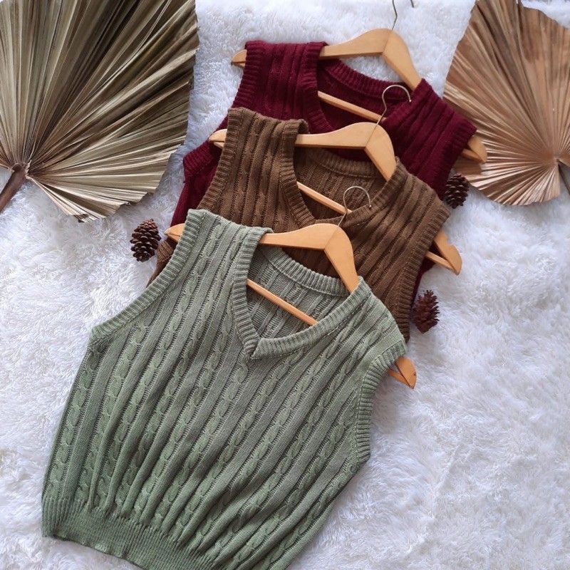 CABLE VEST KNIT- CABLE VEST ROMPI RAJUT WANITA