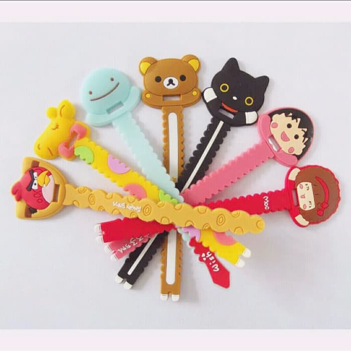 PENGGULUNG KABEL PENGIKAT TALI HP KARET GERIGI KARAKTER CARD HOLDER