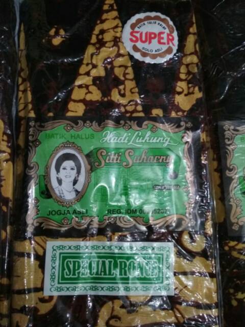 Kain batik panjang siti suharny