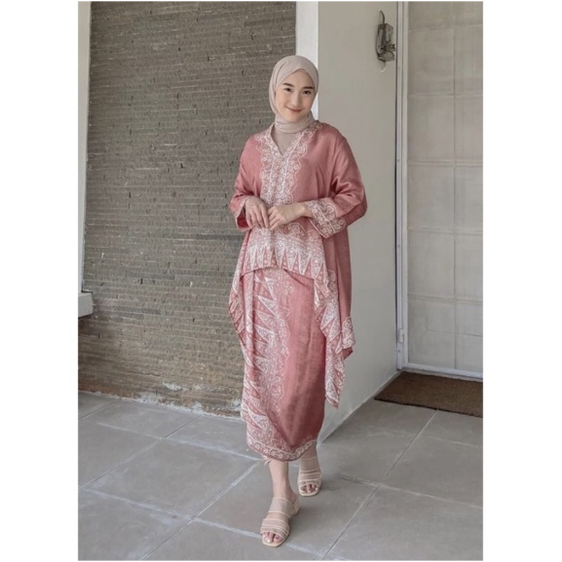 SET KEBAYA BUSUI MOTIF JUPRI (BAHAN VISCOSE