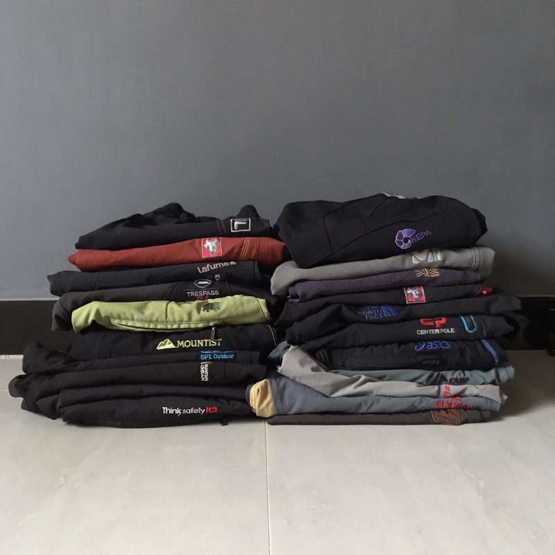 BORONGAN CELANA OUTDOOR SECOND