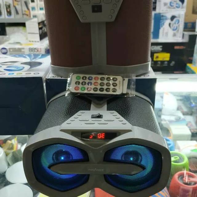 SPEAKER AL-QUR'AN MUROTTAL ATAU SPAEKER ADVANCE TP888