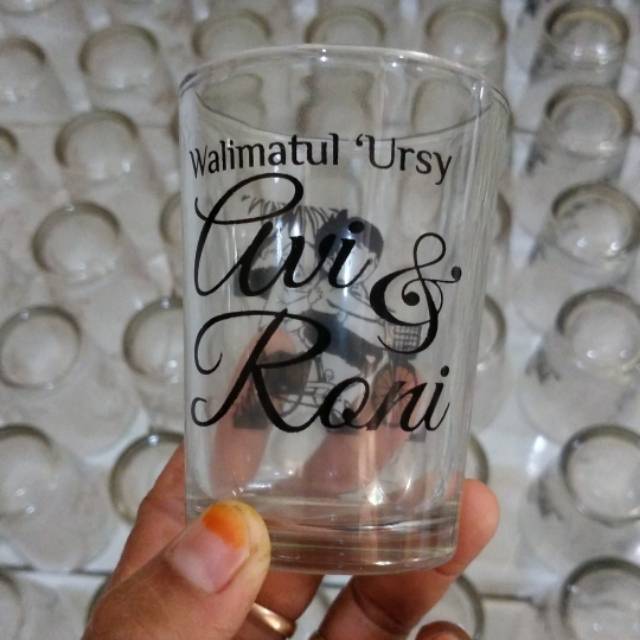 SOUVENIR PERNIKAHAN GELAS BENING SOUVENIR PERNIKAHAN GELAS JAMU MURAH