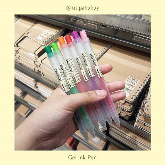 

Gel Ink Pen MUJI (0.5 mm)