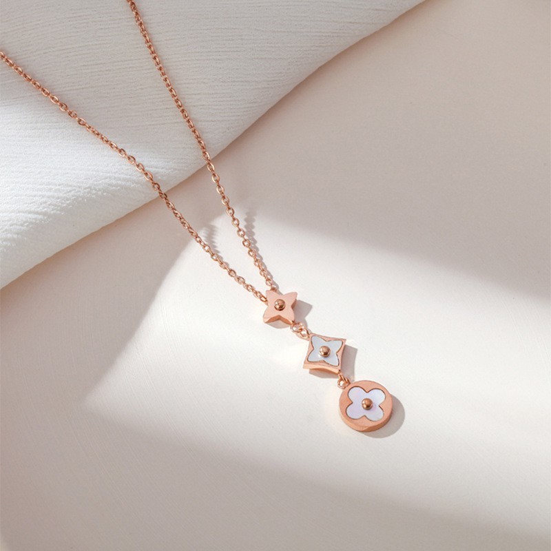 Kalung Fashion Wanita Titanium Korea Anti Pudar Model elvi Juntai