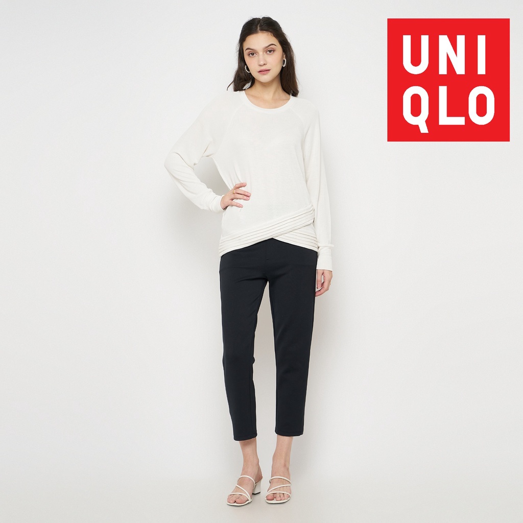 Uniqlo Knit Sweater Women White Sweatshirt Rajut Halus Original