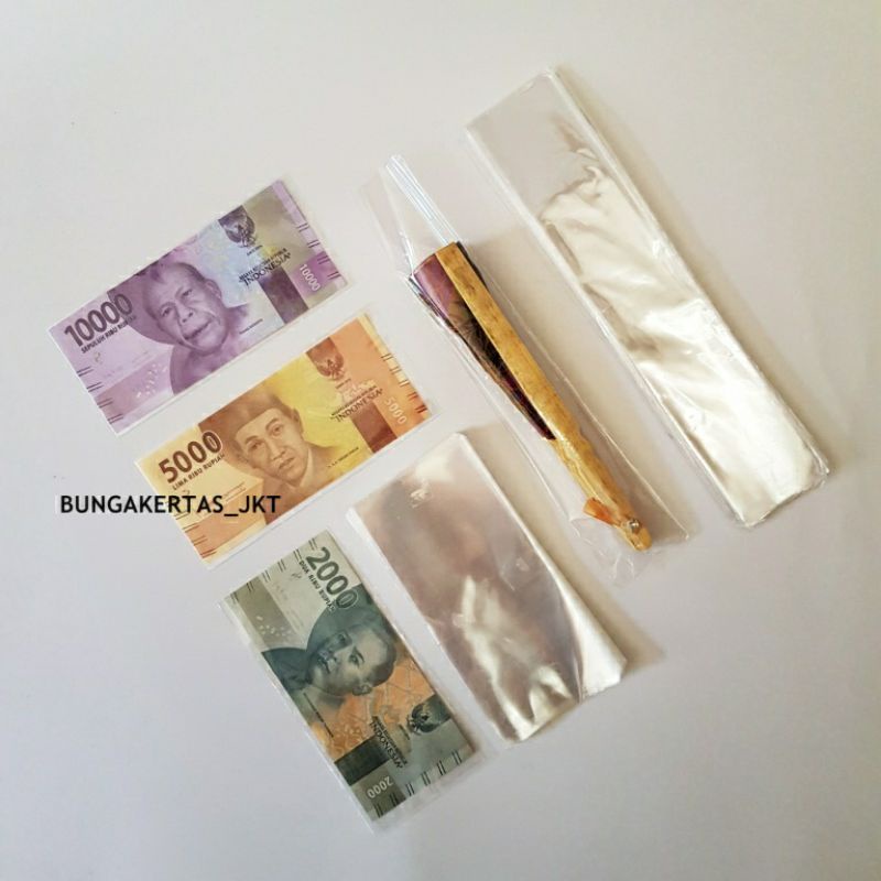 

Plastik pelindung uang OPP TEBAL tanpa lem