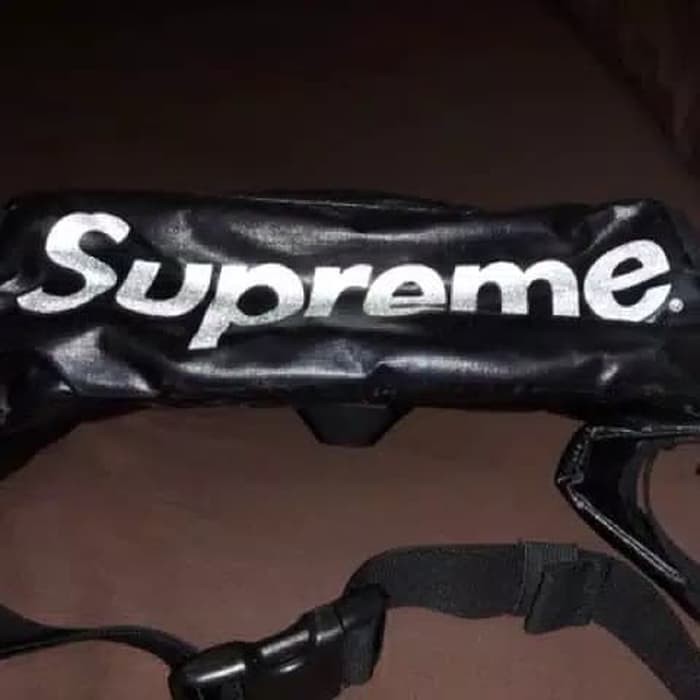 tas supreme original - Hitam