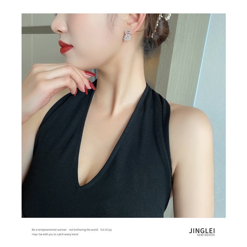 Anting Stud Desain Tulisan Aksen Berlian Imitasi Bahan 925 Silver Needle Gaya Korea Untuk Wanita