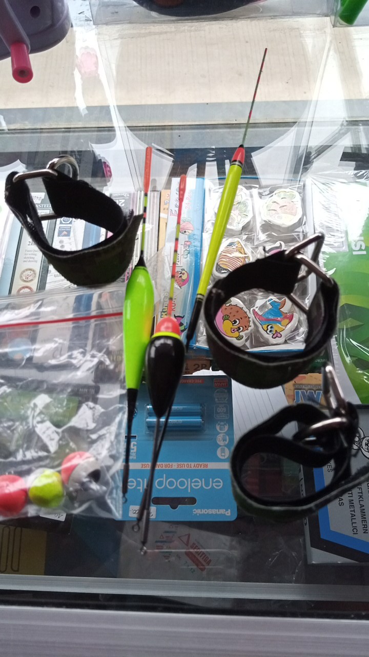 Kambangan Bulat Kayu