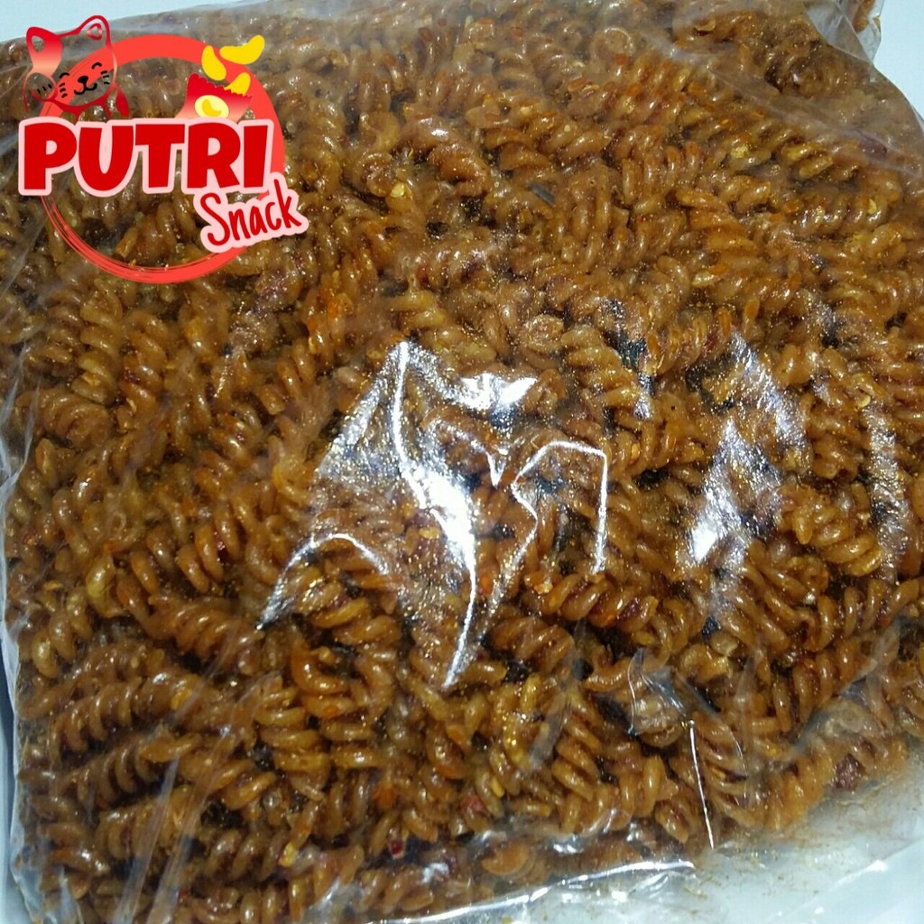 Makaroni Spiral Uril Kemasan Kiloan ( putri snack ) cemilan kering 500gr