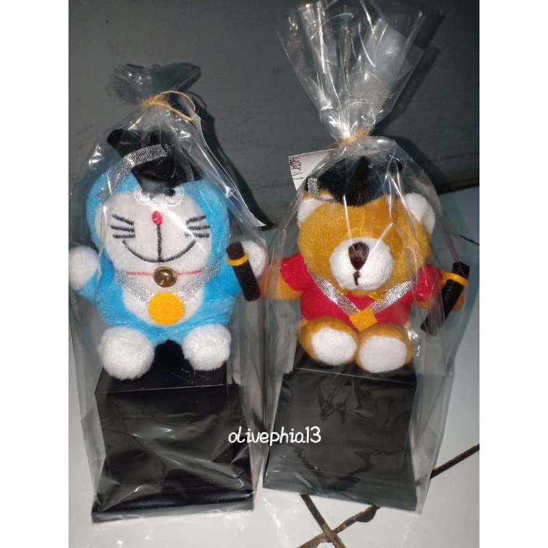 

Patung Boneka Wisuda Hadiah Wisuda Gift wisuda murah