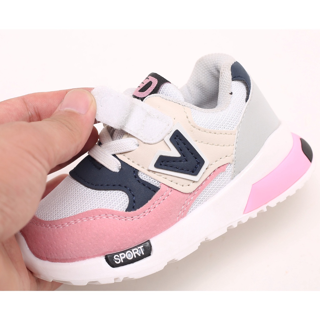 Sepatu Anak Laki Laki - Sepatu Anak Perempuan Shoes V SPORT MOTIF 038 Sepatu Sport Anak Casual Import