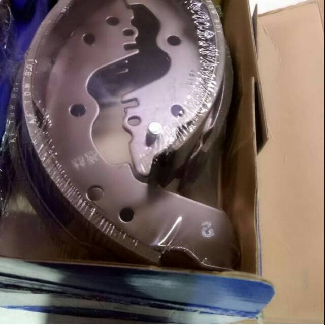 Kampas Rem belakang isuzu panther