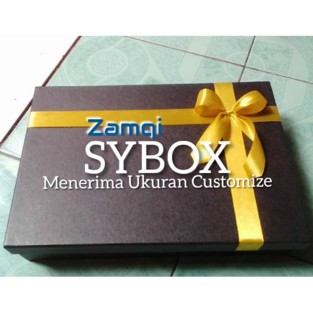 

Kotak kado gift box 30x30x10 cm box hamper bisa pesan warna dan ukuran