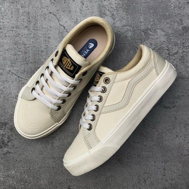 Ventela Sepatu Vantela Republic Cream Original 100%