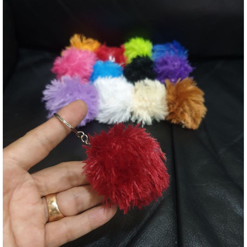 GANTUNGAN TAS DAN KUNCI POMPOM LUCU