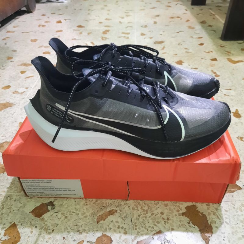 Nike Zoom Gravity Men's Running Black Metallic Silver Original Size 43- Pemakaian Baru Sekali