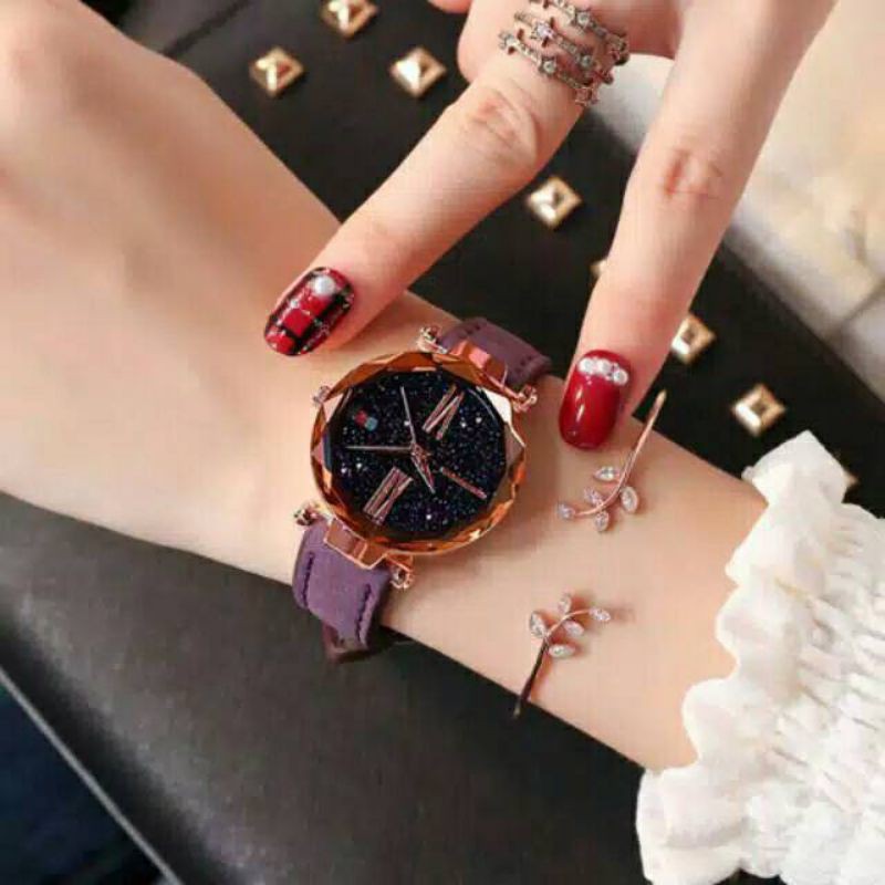 (Grosir)Jam Tangan Wanita Fashion Strap Kulit(Terima Cod)