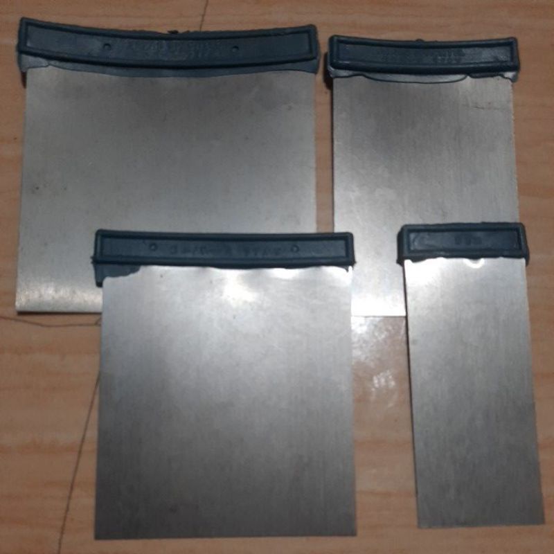 Kape set 4 biji kape plat seng plat scraper tembok scrap dempul plamir dinding acian kape lentur