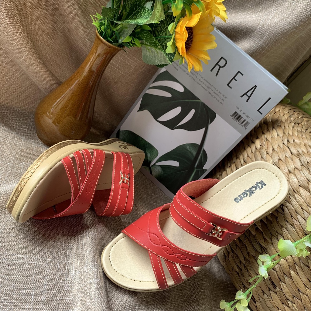 SANDAL PESTA SLOP WEDGES UMMI TERLARIS TERCASUAL MODERN GRATIS ONGKIR ANDIN BARU WEDGES WANITA SANDAL SLOP TINGGI 5cm KEKINIAN TERBARU SENDAL PEREMPUAN CEWEK WADGES CEWE IBU IBU2 PESTA Pesta Casual Silang Sendal Selop Fashion Tinggi Murah