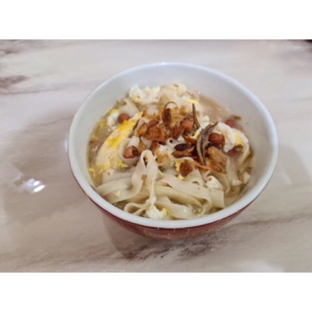 

Kwetiau Kuah Teri Kacang 100% Halal