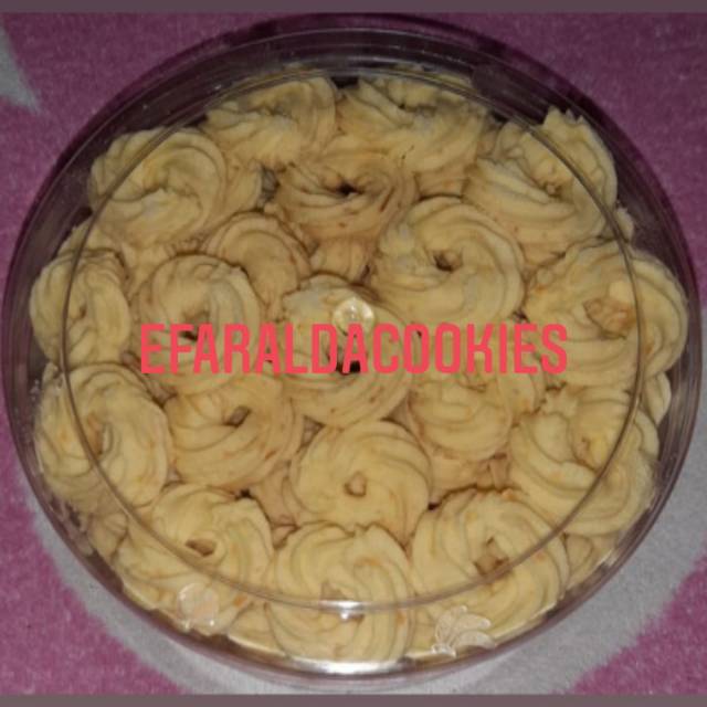 

Kue sagu keju 500 gram