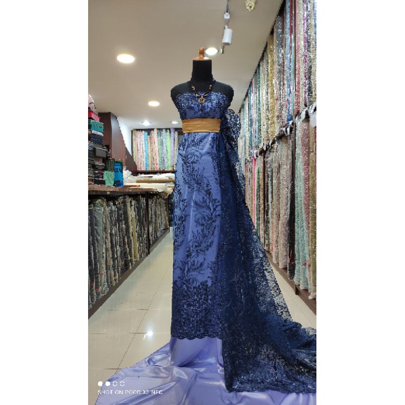 Kain Tile Brokat Kebaya Dress Biru Navy